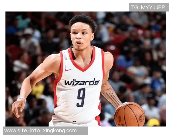 隆多称赞瑞安罗林斯进步神速指导过程充满乐趣与挑战